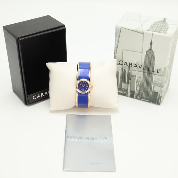 Caravelle New York Blue Gold Tone 20mm Petite Watch Cuff Working New in Box - Picture 10 of 10
